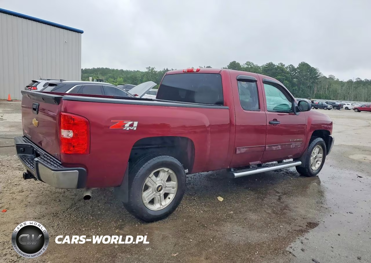 2013 Chevrolet Silverado K1500 Lt VIN:1GCRKSE72DZ253163 - 3
