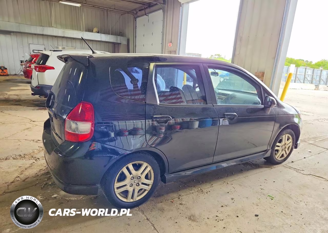 2008 Honda Fit Sport VIN:JHMGD37618S005110 - 3