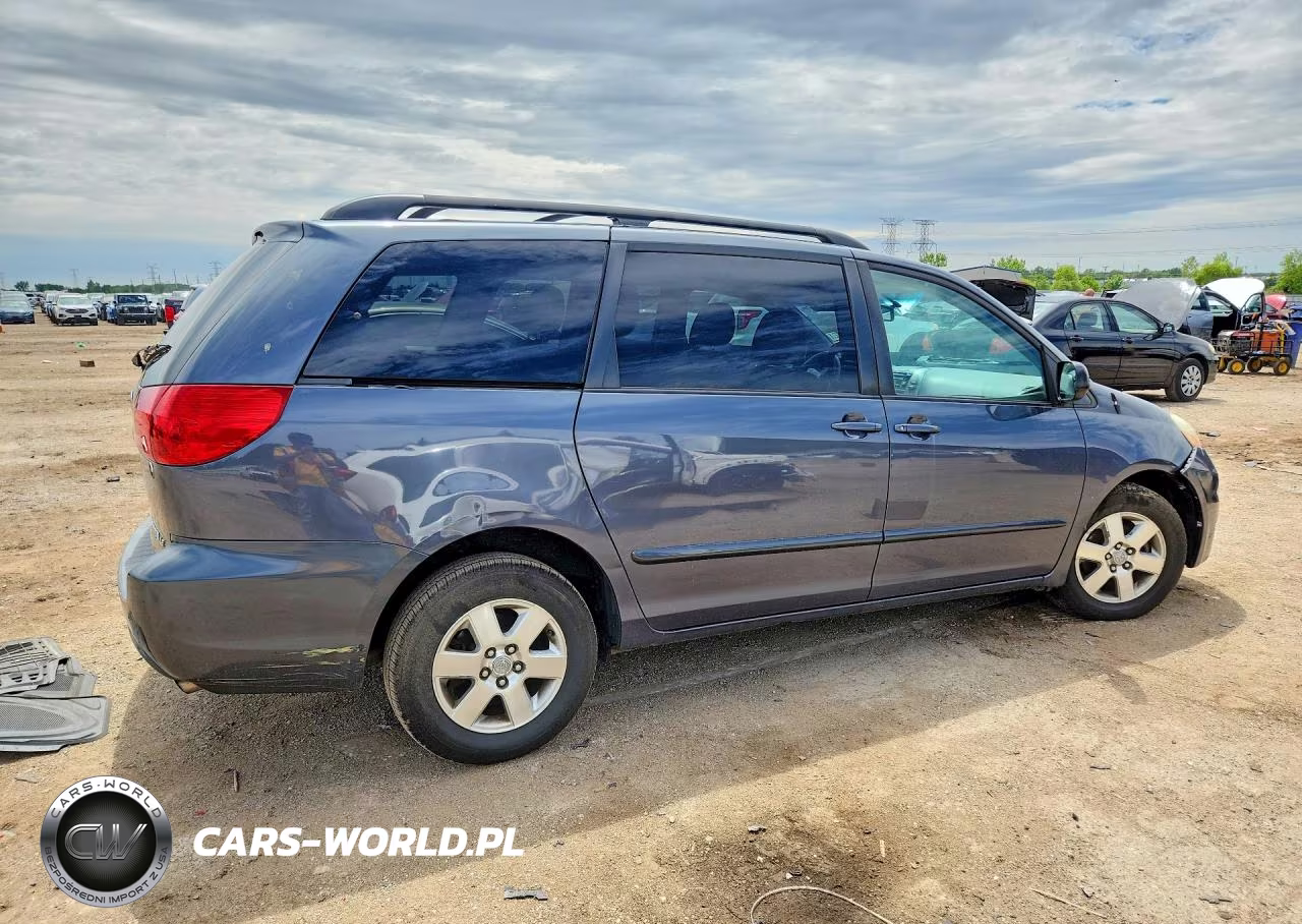 2009 Toyota Sienna Le 7-Passenger VIN:5TDZK23C09S267233 - 3