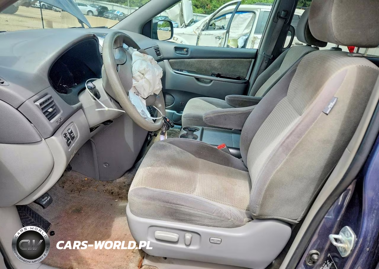 2009 Toyota Sienna Le 7-Passenger VIN:5TDZK23C09S267233 - 7