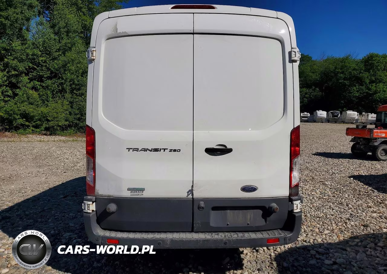 2017 Ford Transit T-250 VIN:1FTYR2CGXHKA70229 - 6
