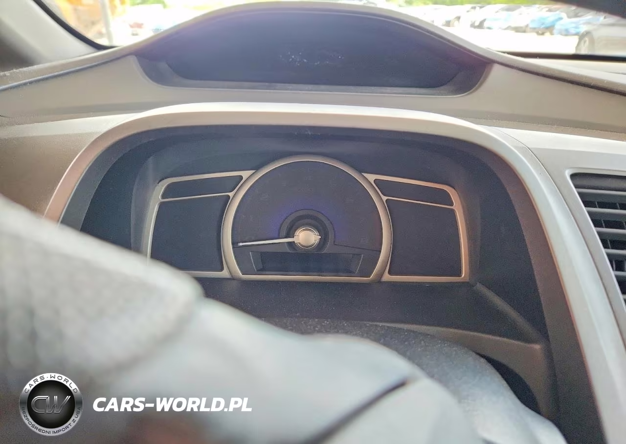 2007 Honda Civic Lx VIN:1HGFA16557L101755 - 9