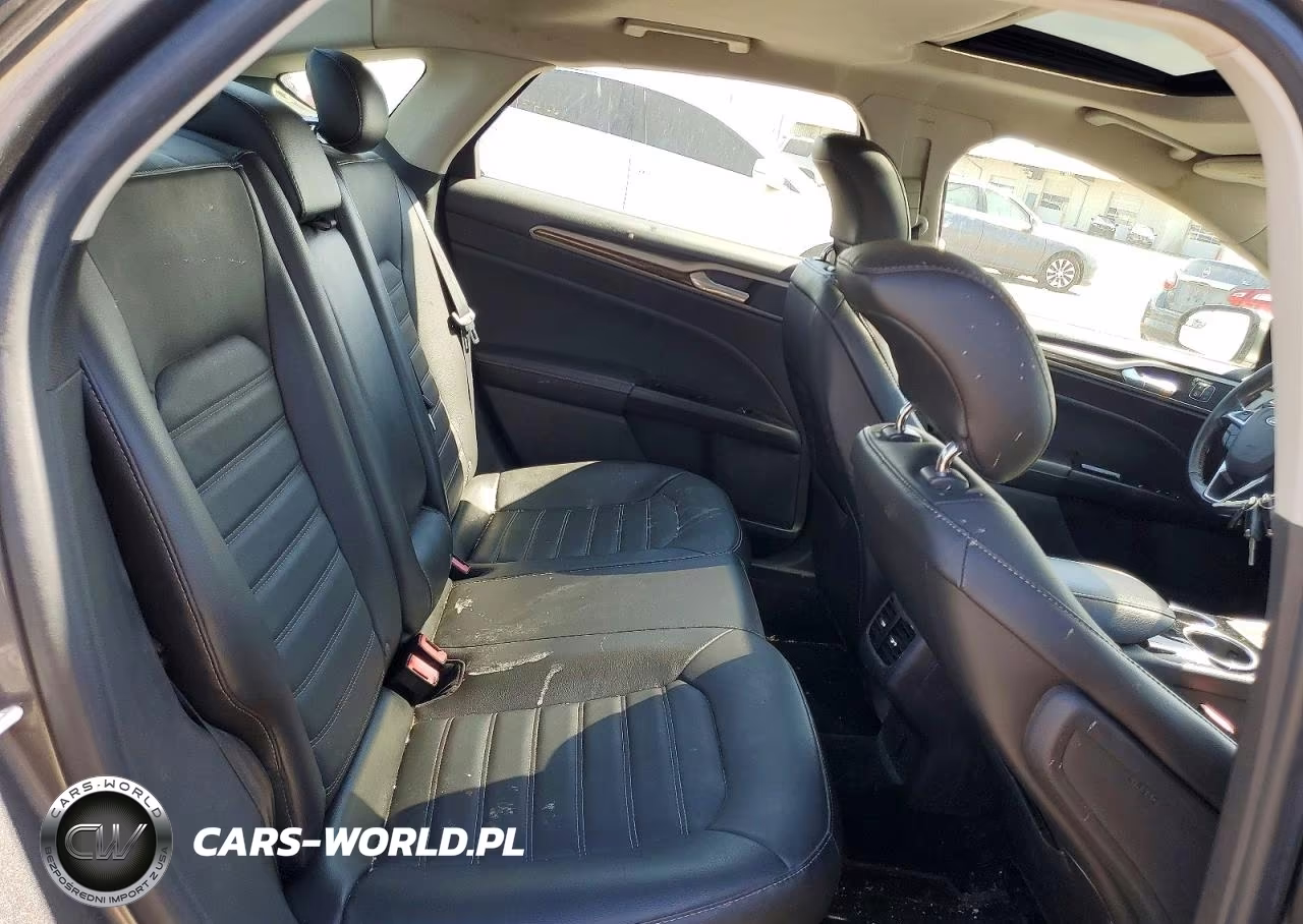2014 Ford Fusion Se VIN:1FA6P0HDXE5357831 - 10