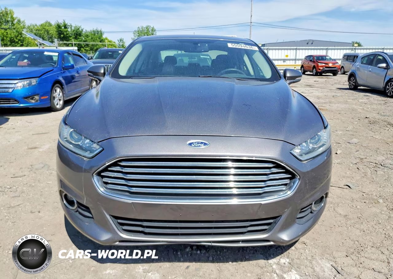 2014 Ford Fusion Se VIN:1FA6P0HDXE5357831 - 5