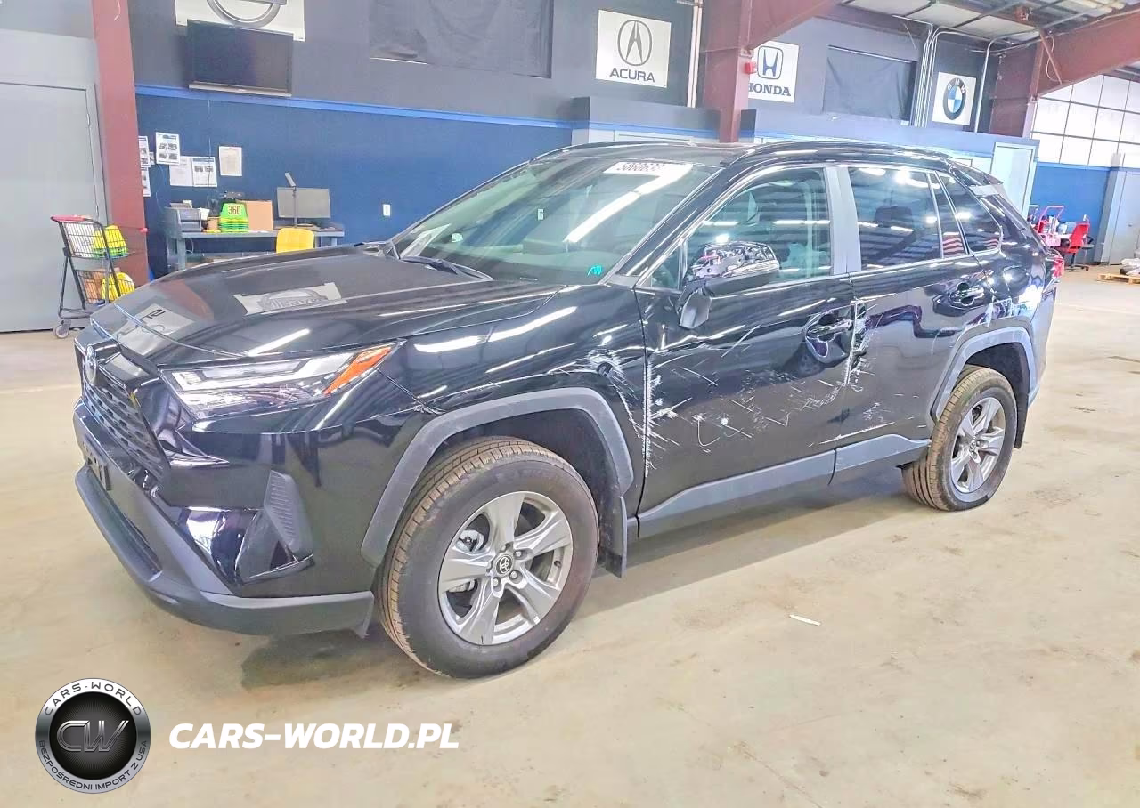 2025 Toyota Rav4 Xle – zdjęcie 1 z 13