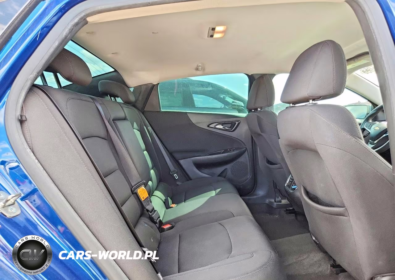 2019 Chevrolet Malibu Lt VIN:1G1ZD5ST5KF142191 - 10