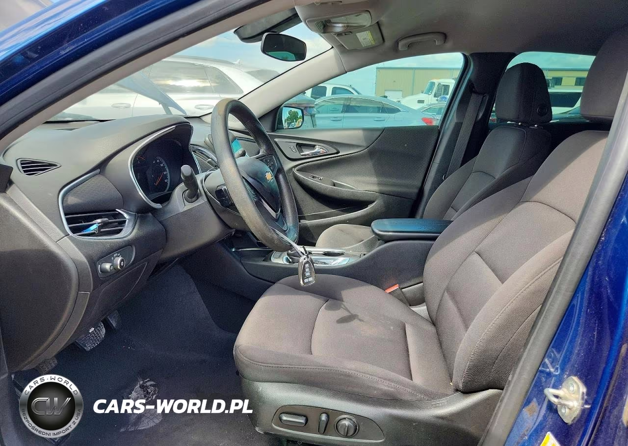 2019 Chevrolet Malibu Lt VIN:1G1ZD5ST5KF142191 - 7