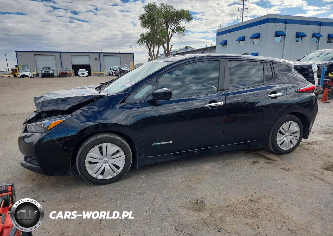 2018 Nissan Leaf S