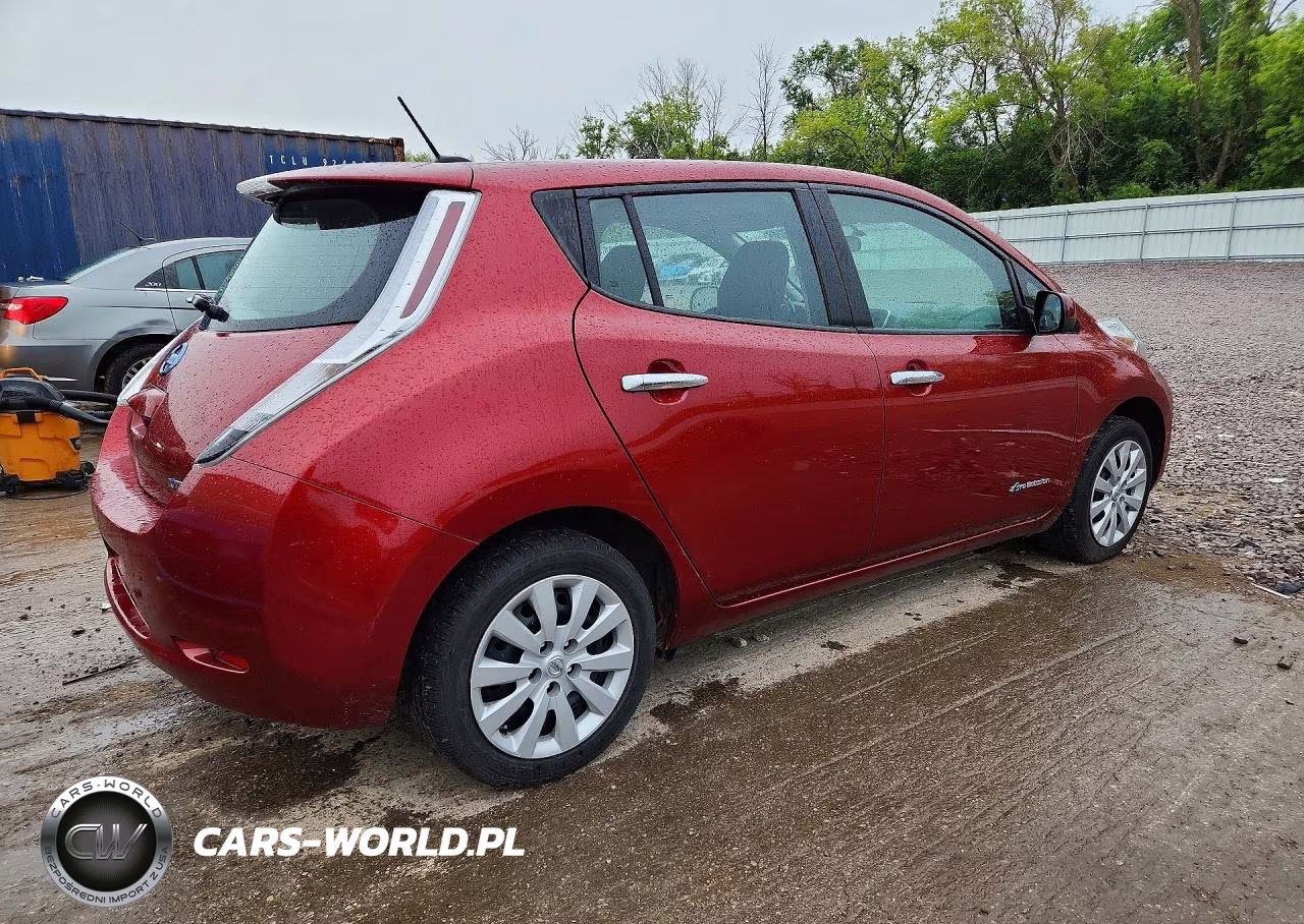 2015 Nissan Leaf S VIN:1N4AZ0CP9FC308638 - 3