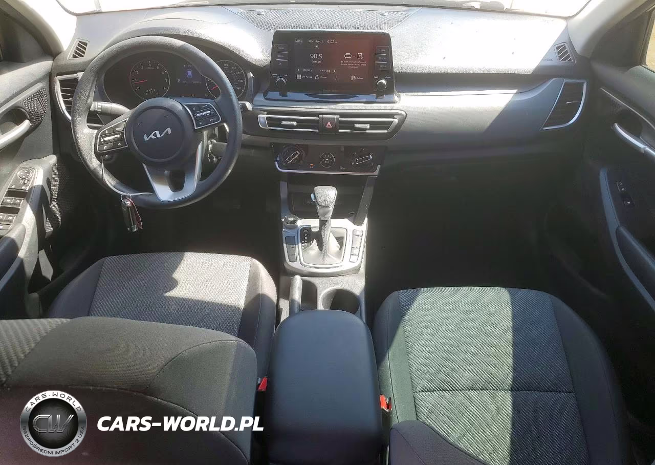 2022 Kia Seltos Lx VIN:KNDEPCAA8N7329196 - 8