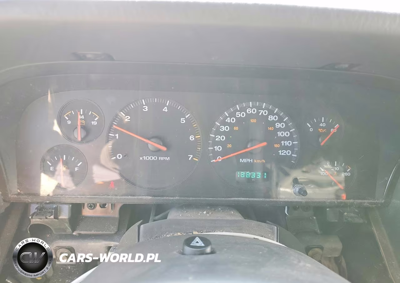 2000 Jeep Grand Cherokee Laredo VIN:1J4GW48S2YC308821 - 9