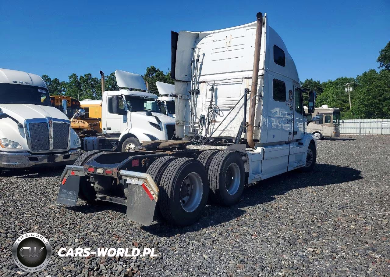 2015 Volvo Vn Vnl VIN:4V4NC9EH8FN919826 - 4