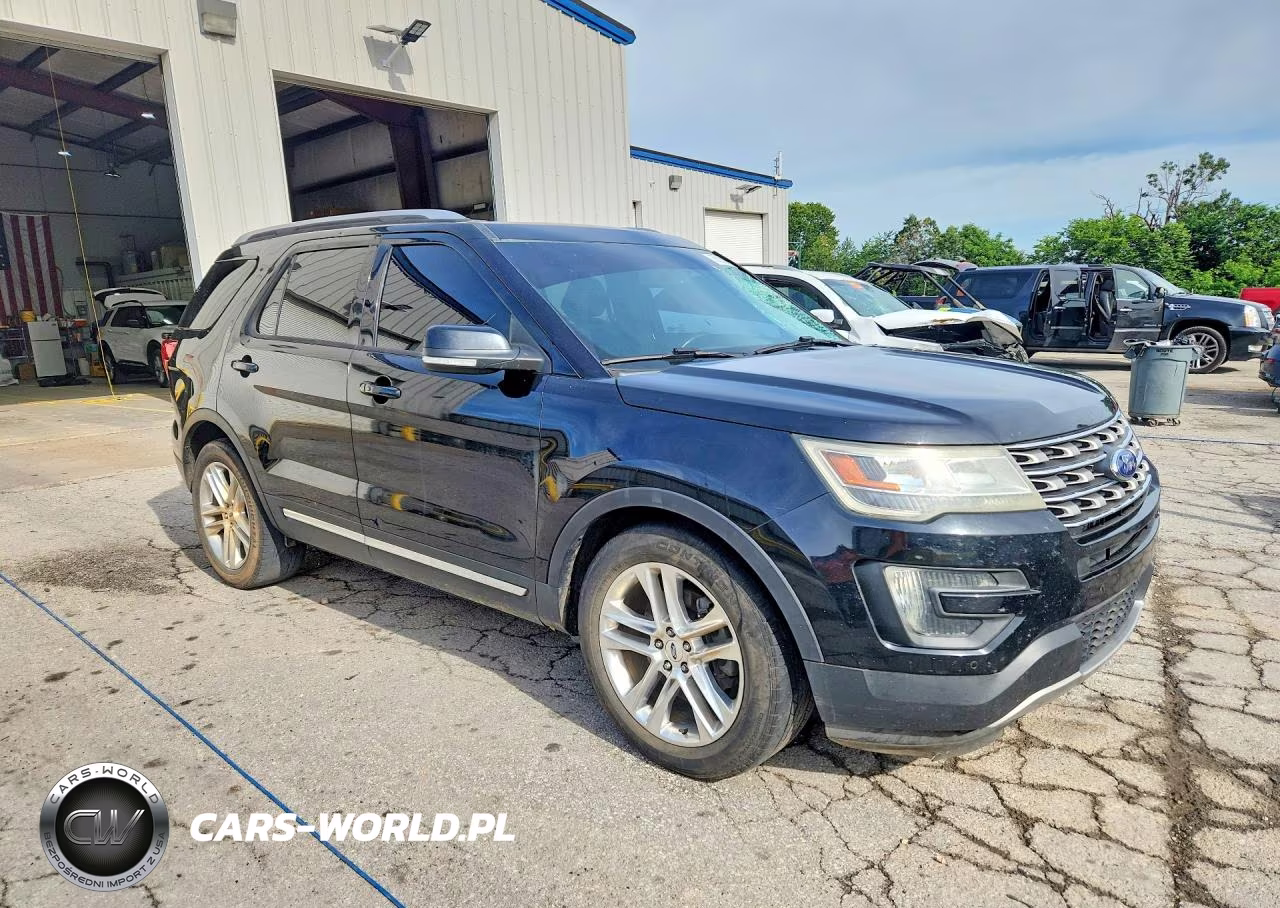 2016 Ford Explorer Xlt VIN:1FM5K7D87GGA13446 - 4