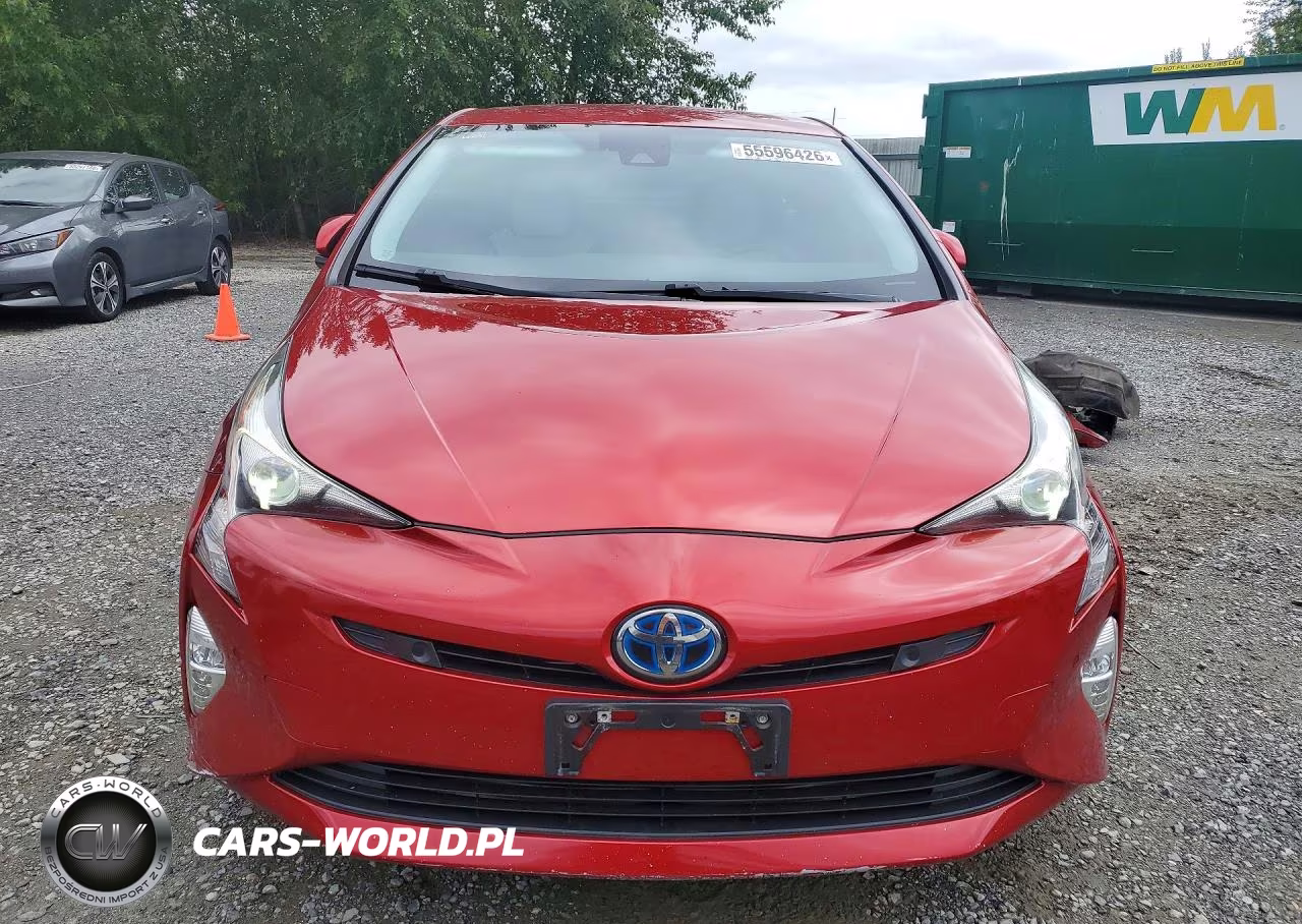 2018 Toyota Prius Four Touring VIN:JTDKARFU1J3547993 - 5