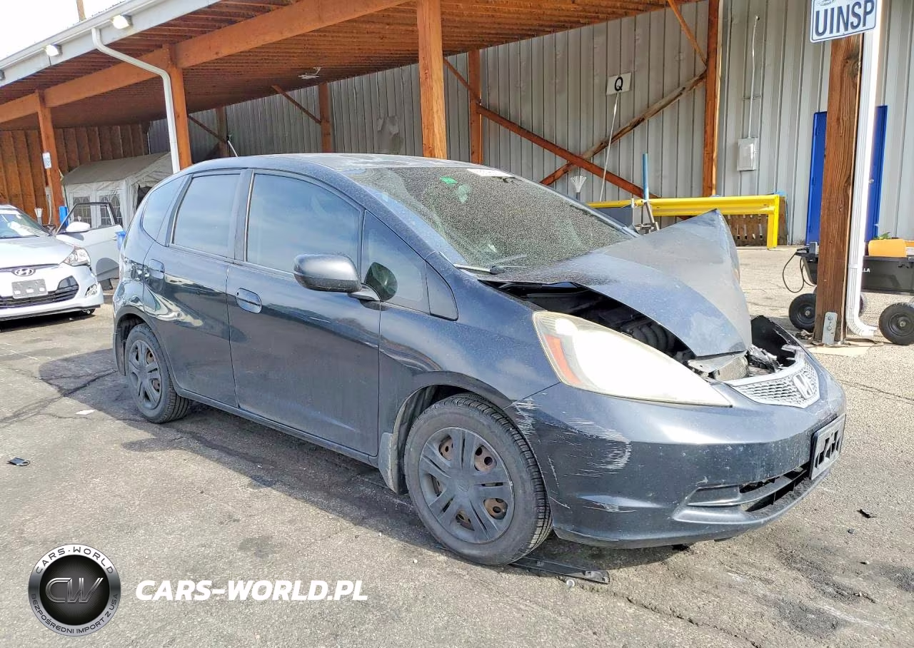 2010 Honda Fit VIN:JHMGE8H21AC038176 - 4