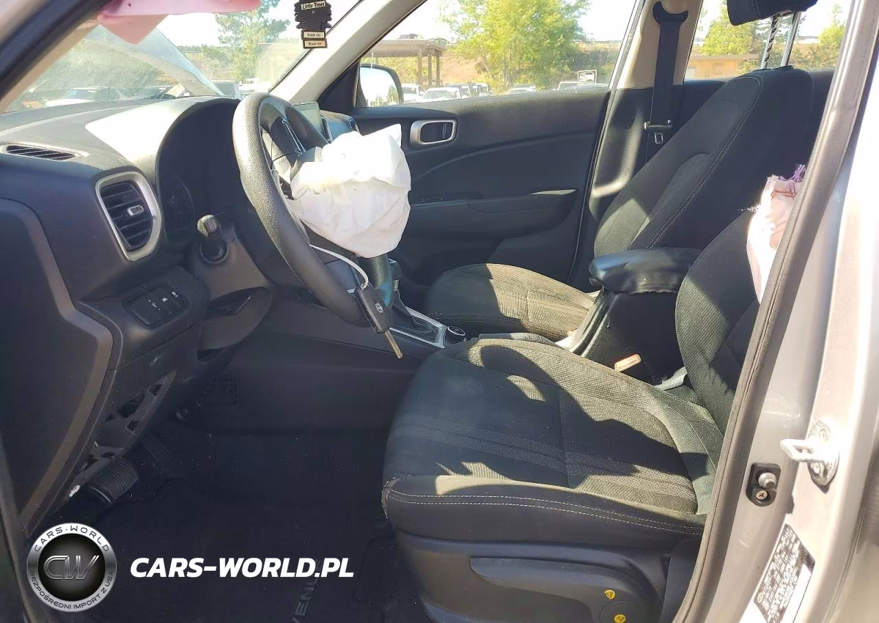 2020 Hyundai Venue Sel VIN:KMHRC8A38LU032693 - 7