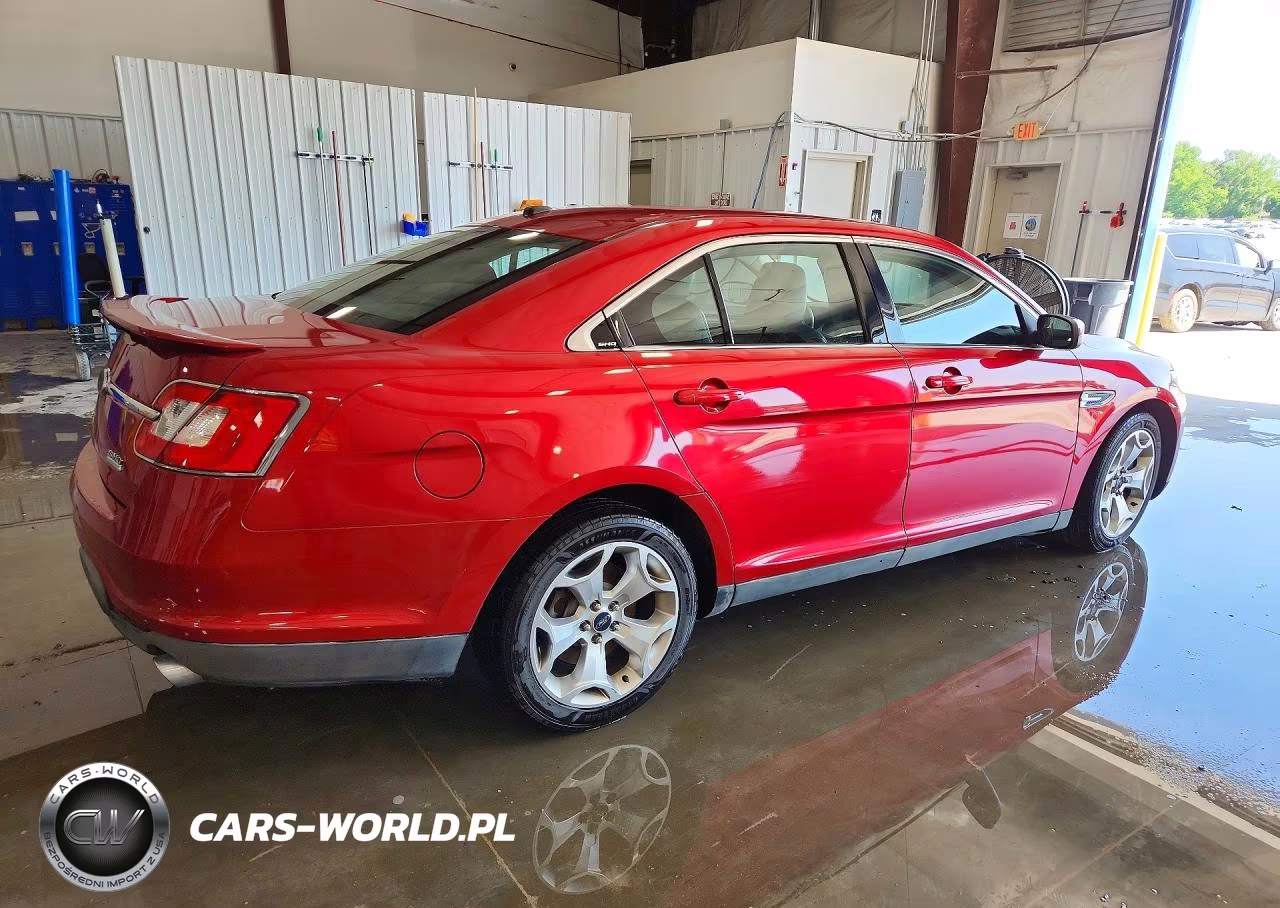 2011 Ford Taurus Sho VIN:1FAHP2KT9BG110482 - 3