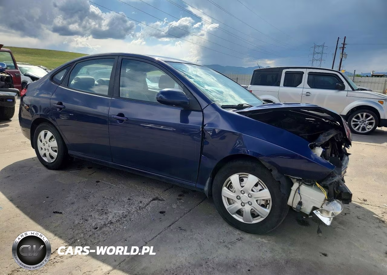 2010 Hyundai Elantra Gls VIN:KMHDU4AD6AU087889 - 4
