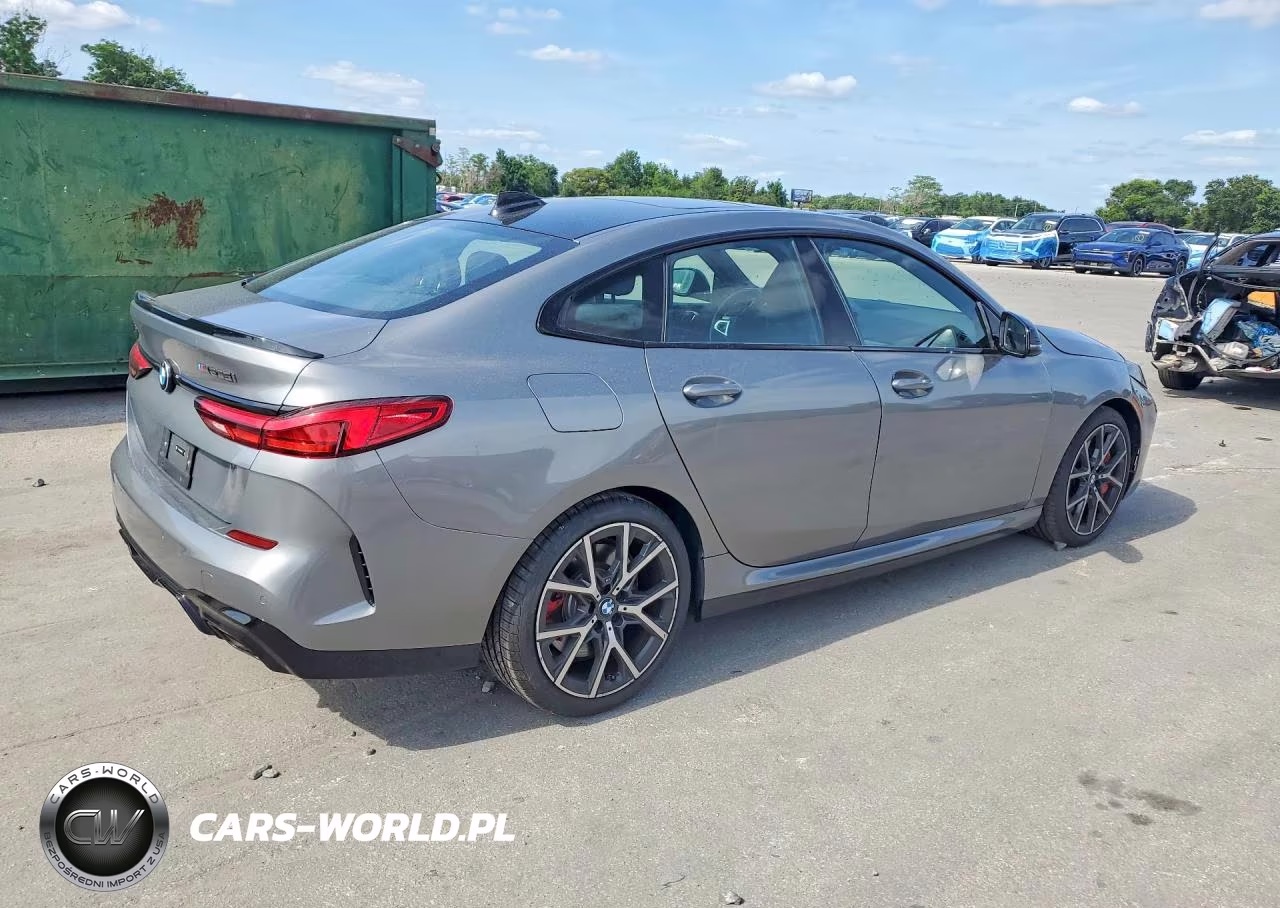 2024 BMW M235 Gran Coupe I xDrive VIN:WBA13AL0XR7R84109 - 3