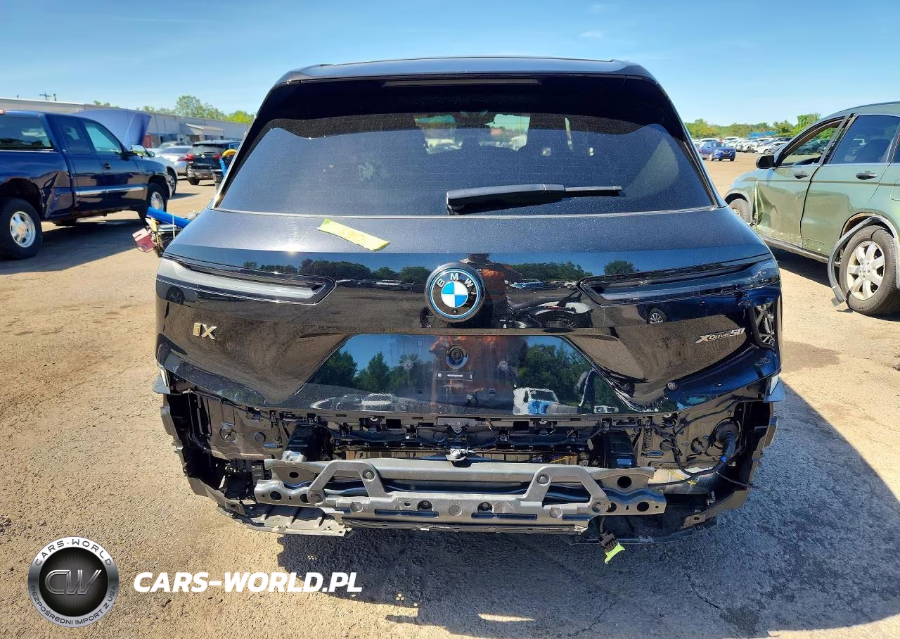 2025 BMW Ix xDrive50 VIN:WB523CF00SCT44000 - 6