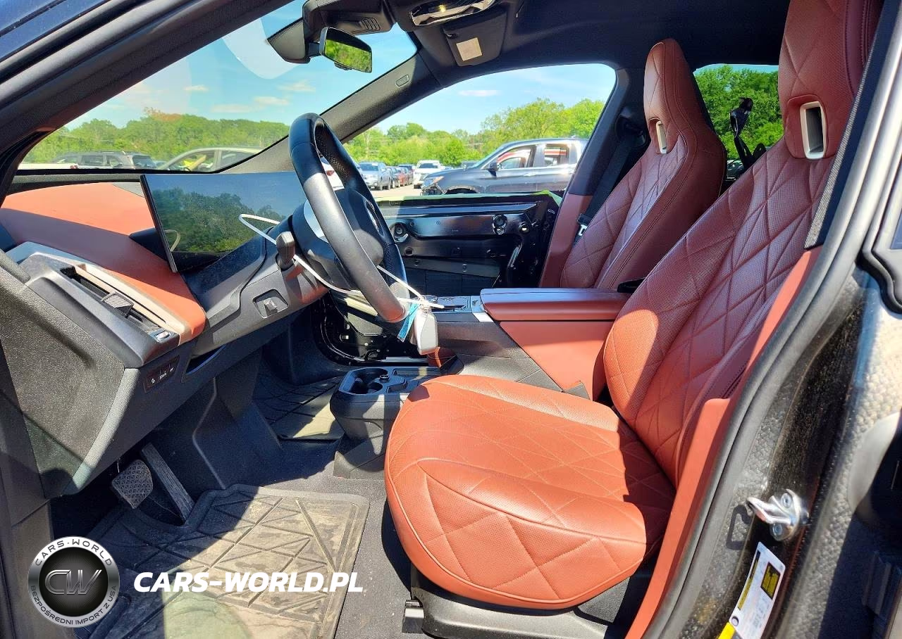2025 BMW Ix xDrive50 VIN:WB523CF00SCT44000 - 7