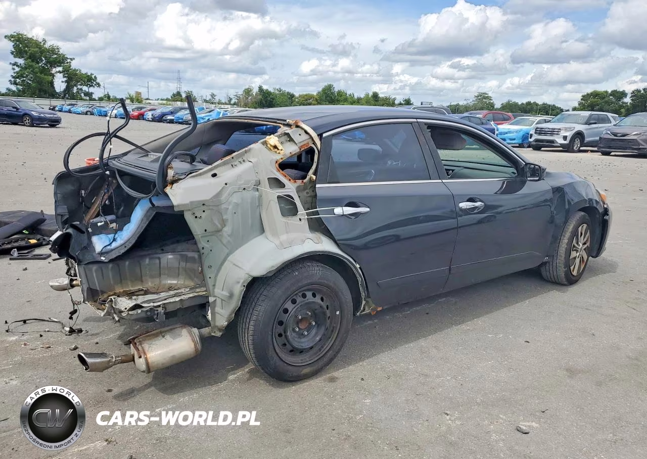 2018 Nissan Altima 2.5 S VIN:1N4AL3AP2JC236535 - 3