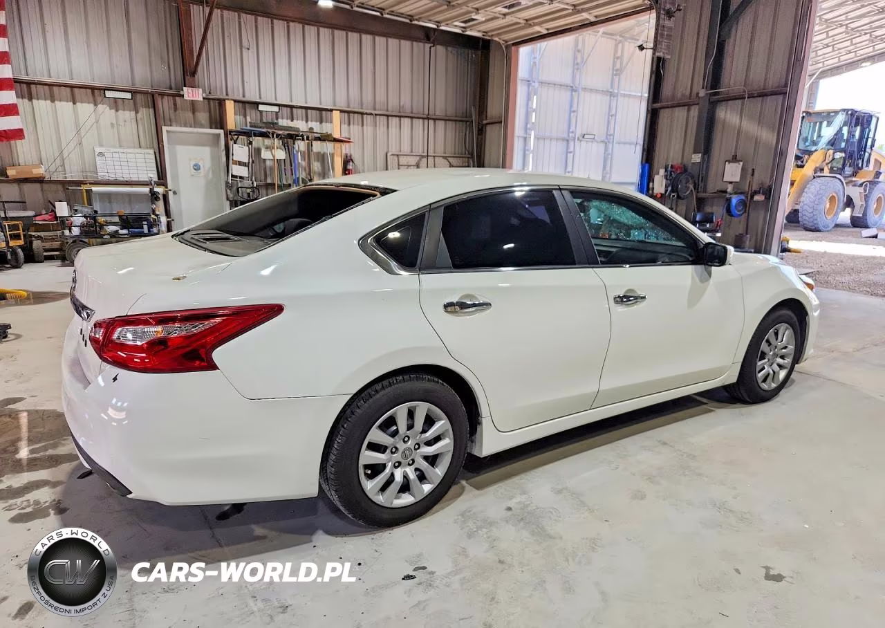 2016 Nissan Altima 2.5 S VIN:1N4AL3AP4GC204582 - 3