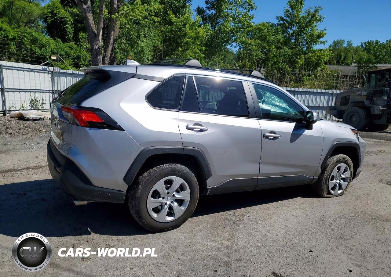 2019 Toyota Rav4 Le VIN:2T3G1RFV5KC052615 - 3