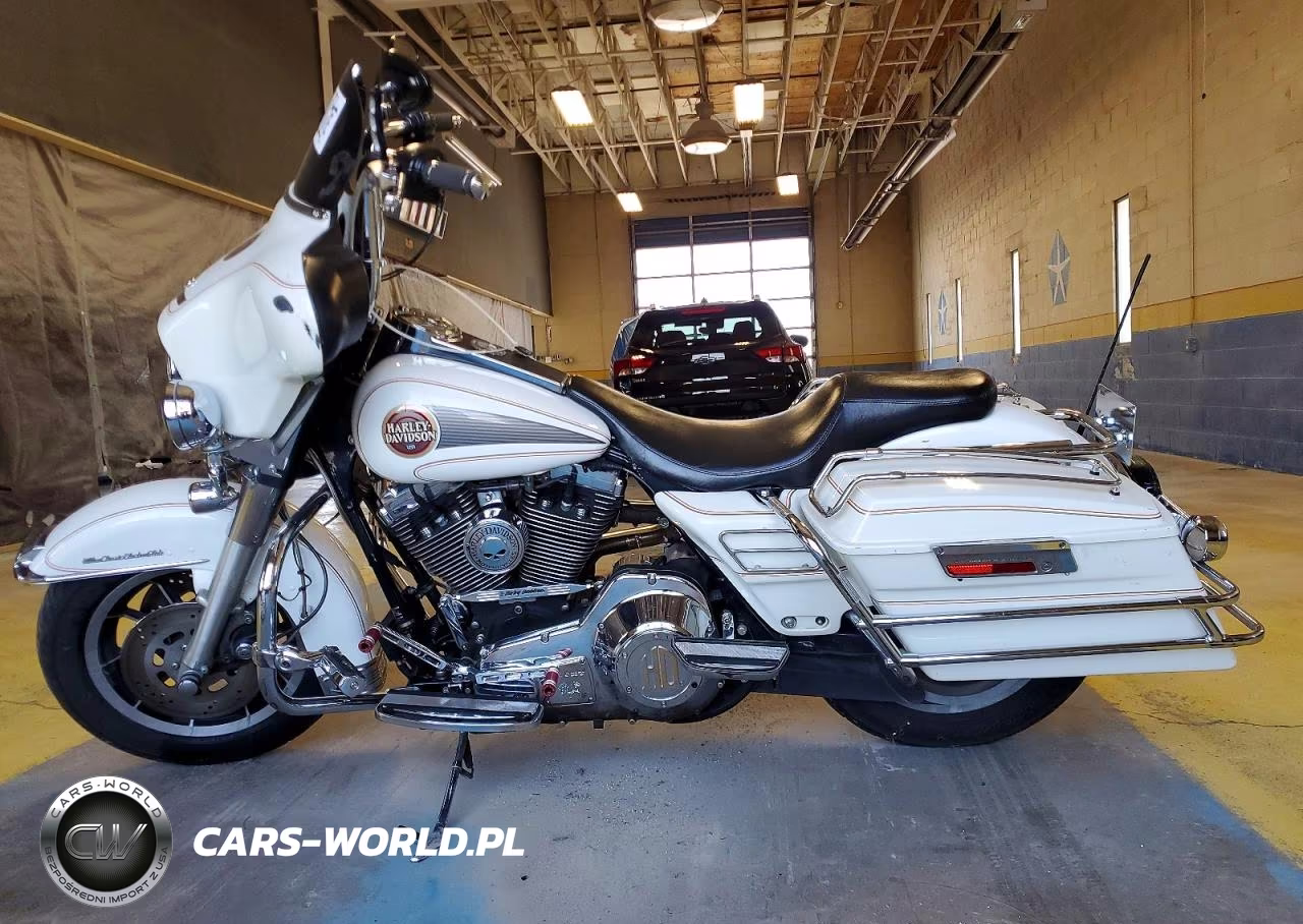 1996 Harley-Davidson Flhtcui Shrine VIN:1HD1FLR19TY620818 - 3