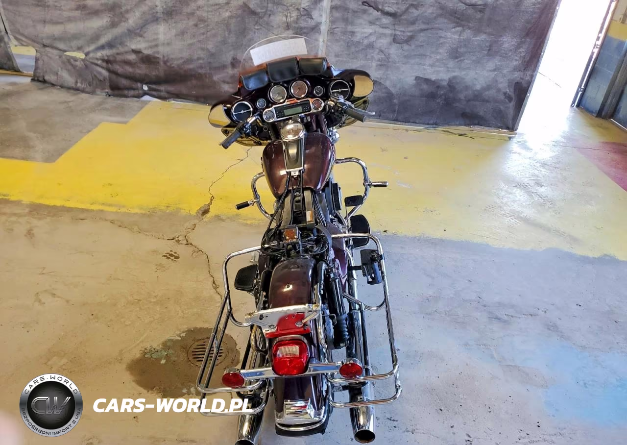 2007 Harley-Davidson Flhtcui VIN:1HD1FC4107Y722621 - 6
