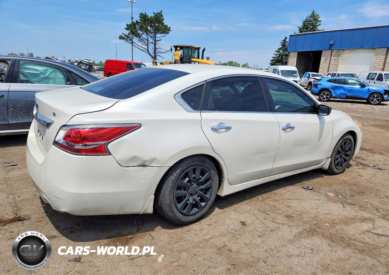 2015 Nissan Altima 2.5 S VIN:1N4AL3AP9FC486622 - 3