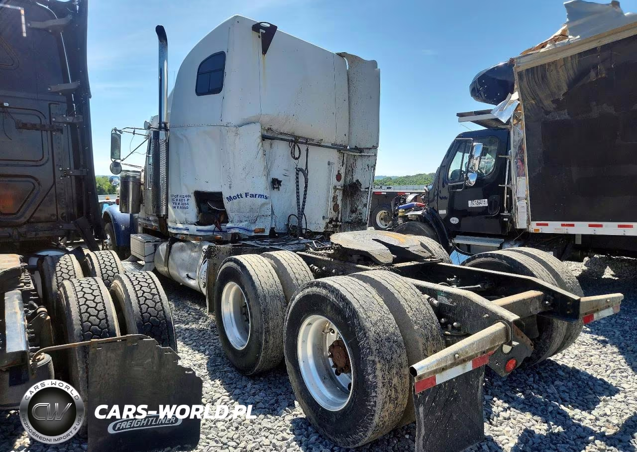 1999 Freightliner Conventional Fld120 VIN:1FUPCSZB9XPA13980 - 3