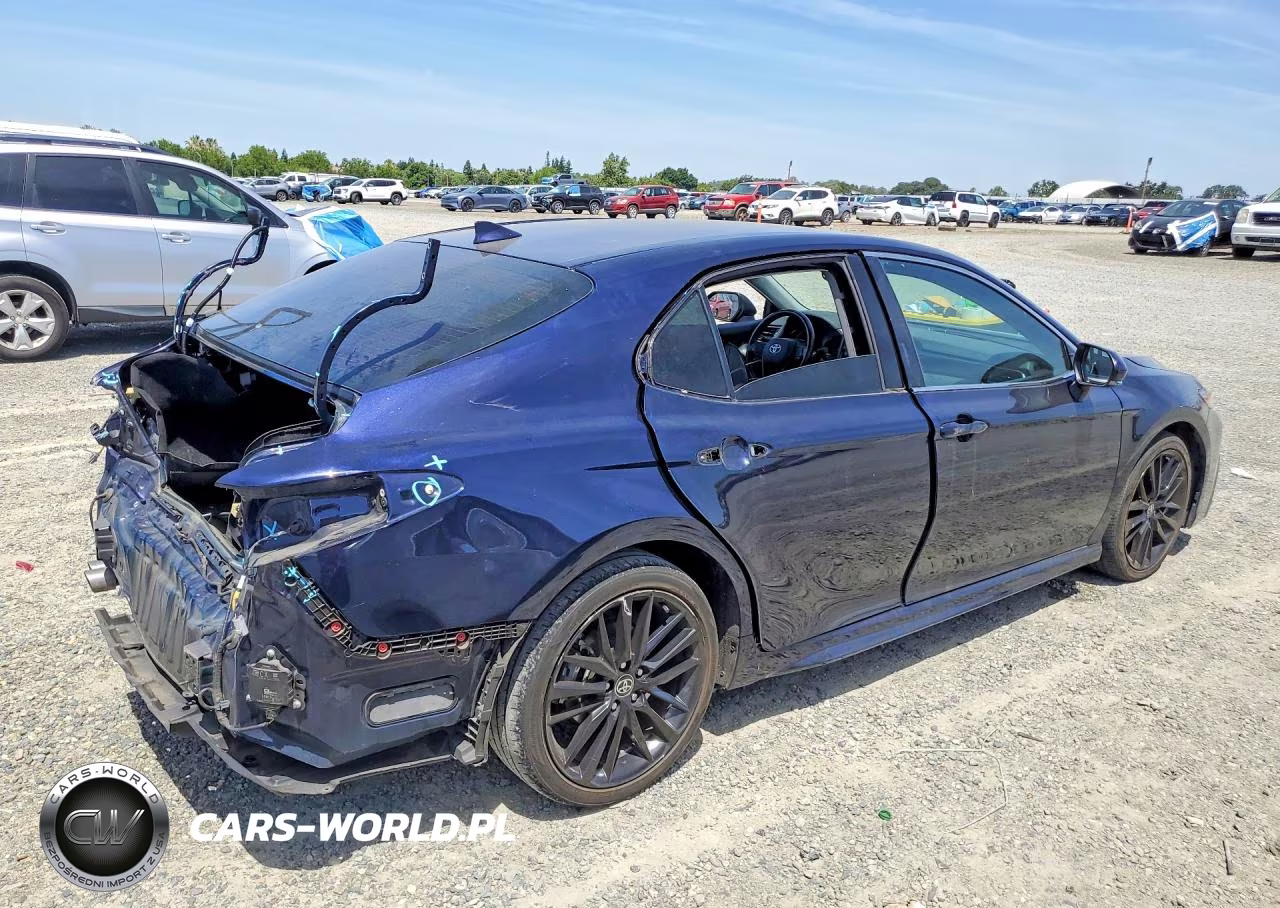 2022 Toyota Camry Xse VIN:4T1K31AK6NU587015 - 3