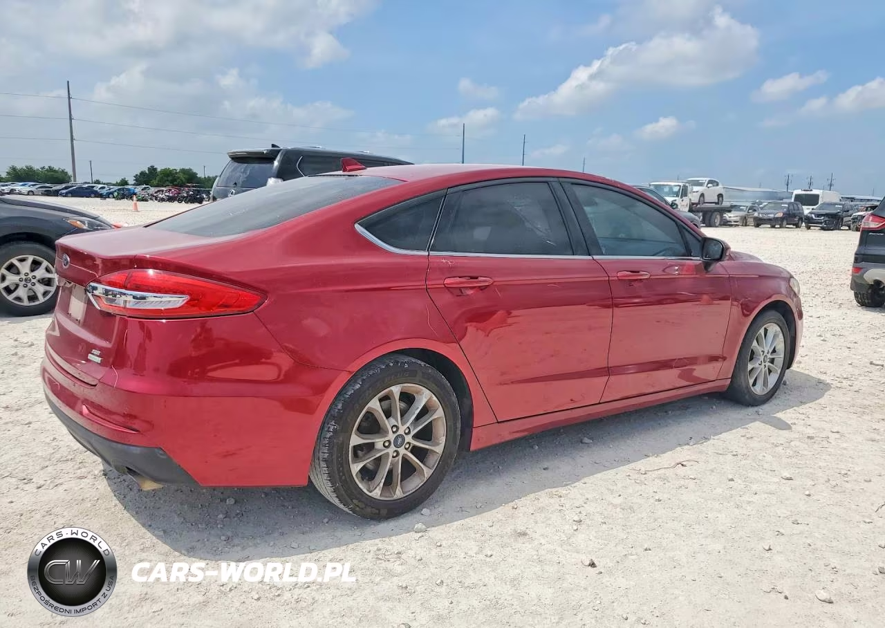 2019 Ford Fusion Se VIN:3FA6P0HD1KR148132 - 3