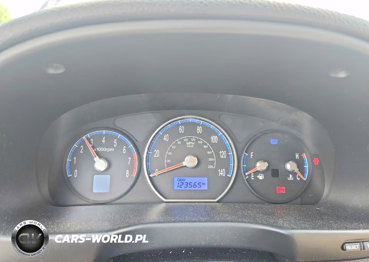 2007 Hyundai Santa Fe Gls VIN:5NMSG13D97H099498 - 9