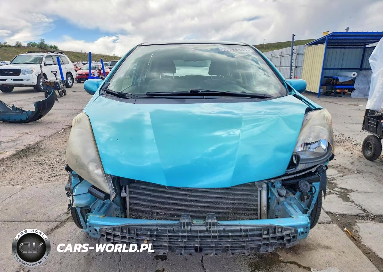 2012 Honda Fit VIN:JHMGE8G38CC004569 - 5