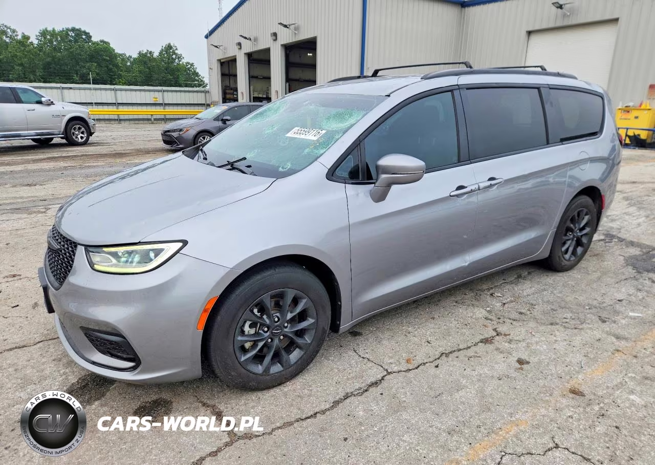 2021 Chrysler Pacifica Touring