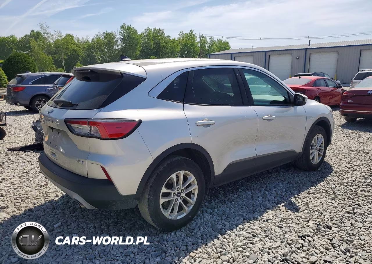 2020 Ford Escape Se VIN:1FMCU9G66LUB53426 - 3
