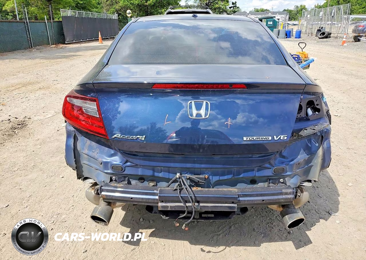 2017 Honda Accord Touring VIN:1HGCT2B01HA003591 - 6