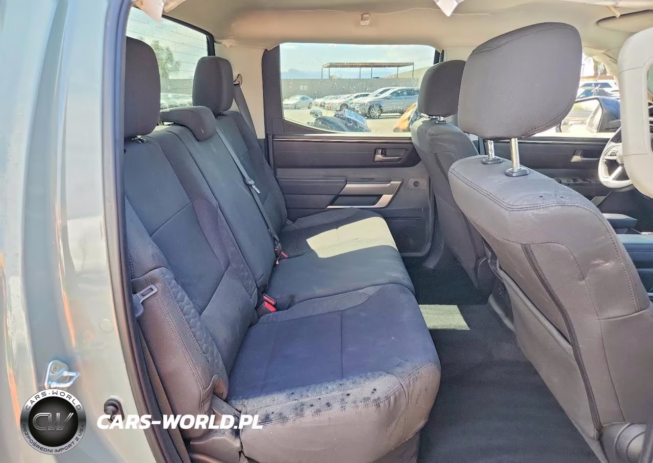 2024 Toyota Tundra Sr5 VIN:5TFLA5DB3RX187435 - 10