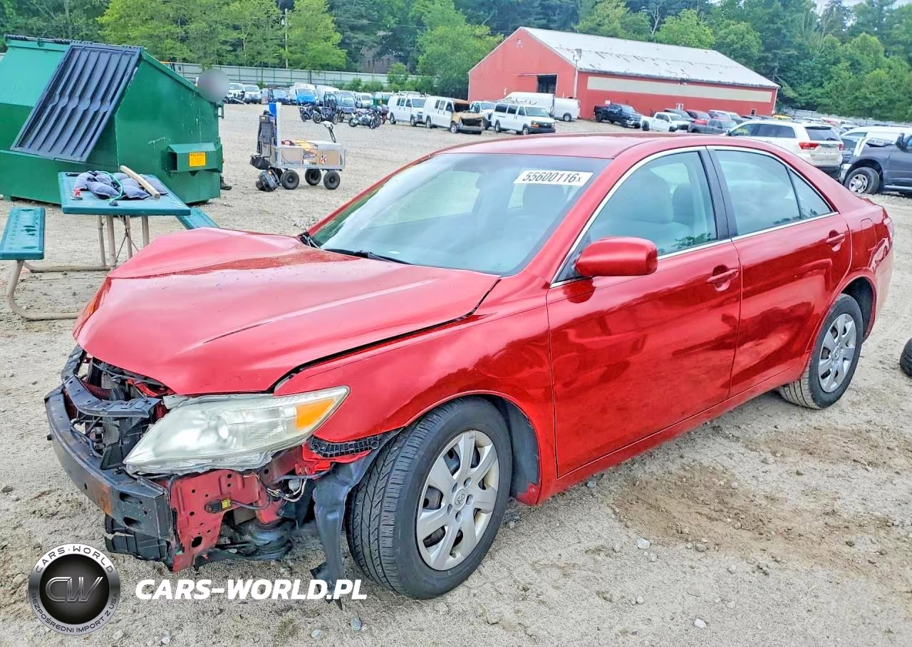 2010 Toyota Camry Le V6 – zdjęcie 1 z 13