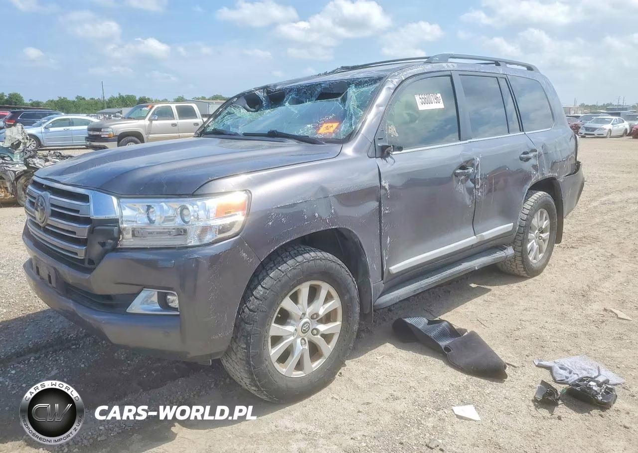 2018 Toyota Land Cruiser Base