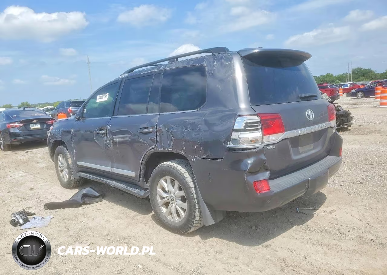 2018 Toyota Land Cruiser Base VIN:JTMCY7AJ8J4063573 - 2