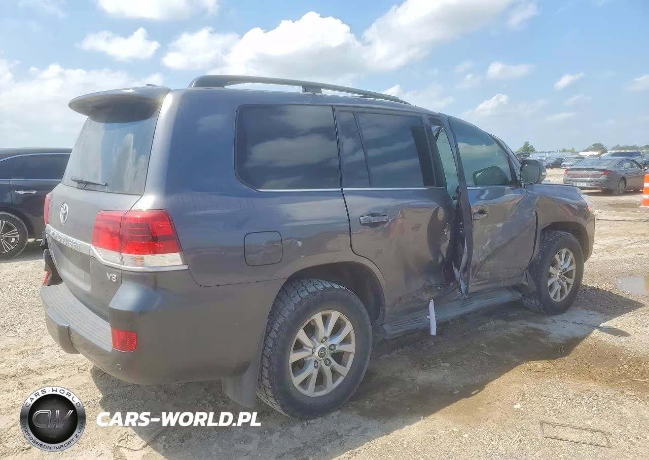 2018 Toyota Land Cruiser Base VIN:JTMCY7AJ8J4063573 - 3