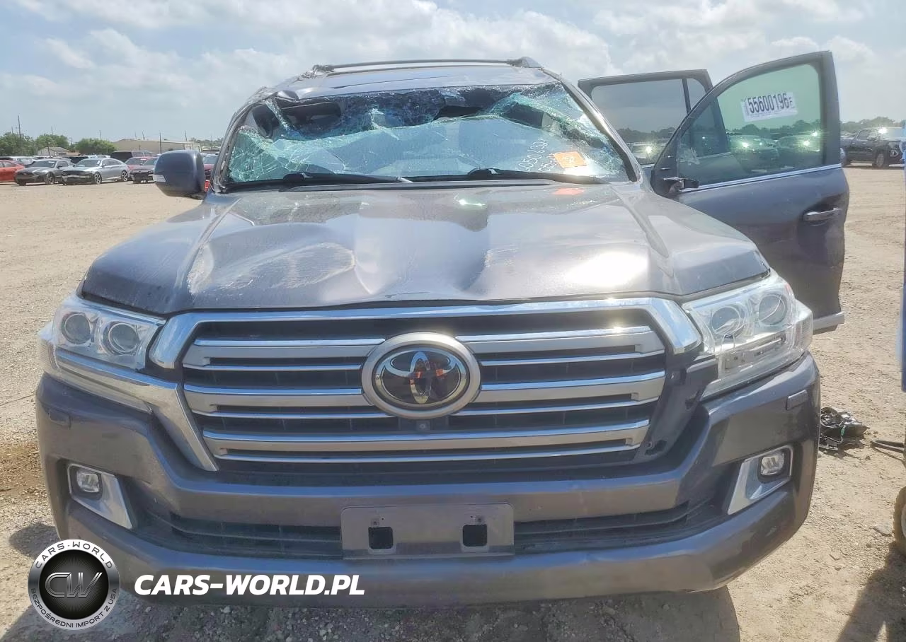 2018 Toyota Land Cruiser Base VIN:JTMCY7AJ8J4063573 - 5