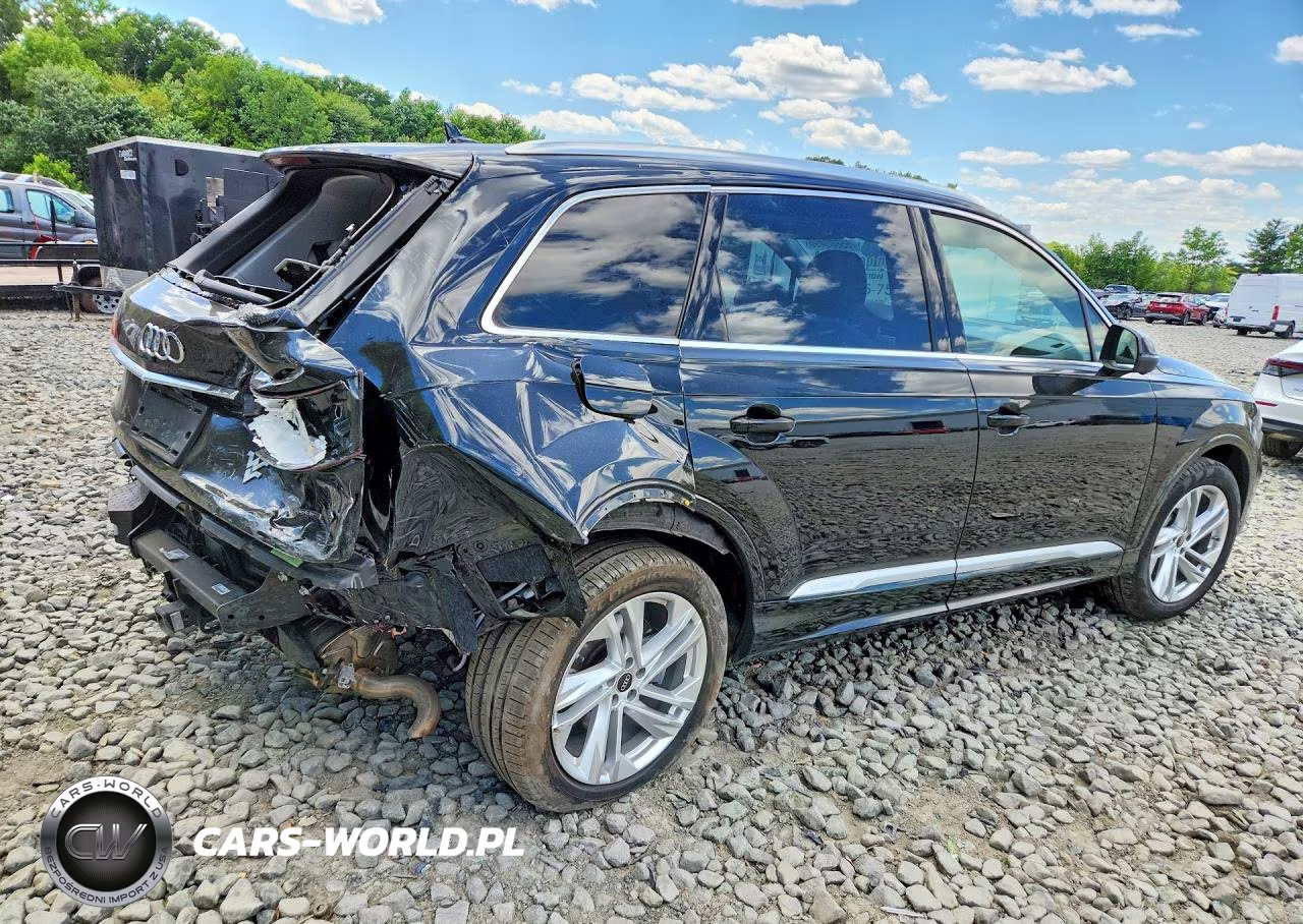 2023 Audi Q7 Premium VIN:WA1AXBF72PD013183 - 3