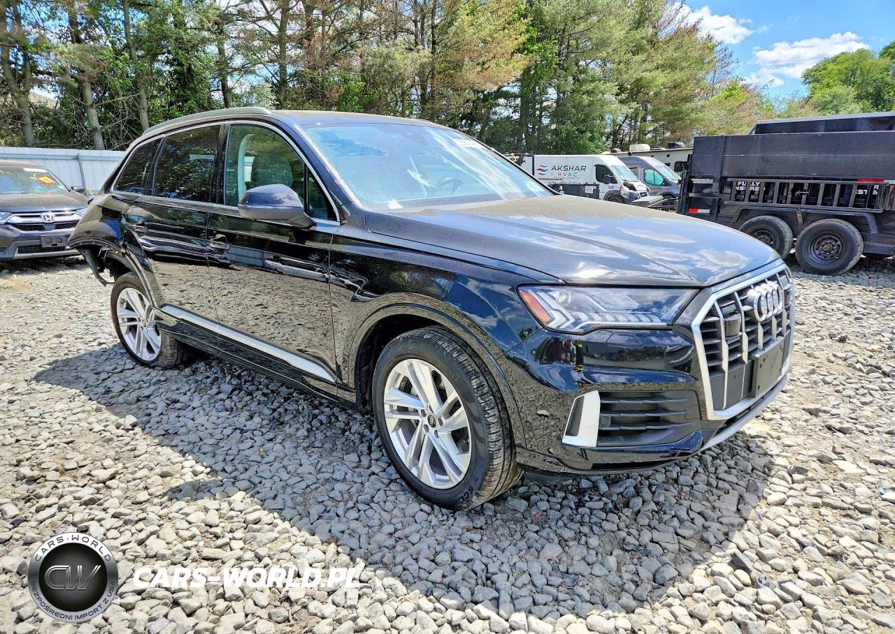 2023 Audi Q7 Premium VIN:WA1AXBF72PD013183 - 4