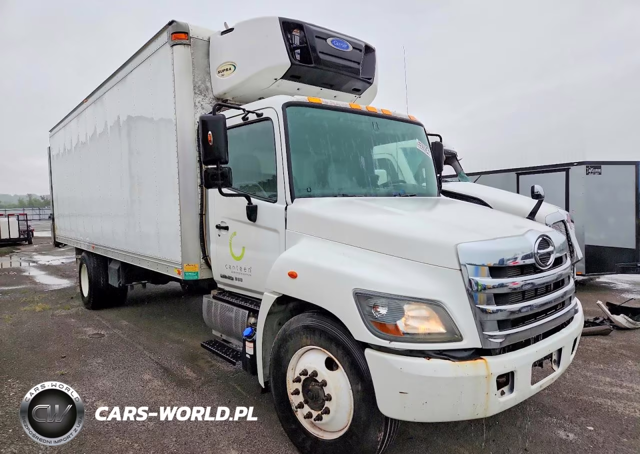 2017 Hino 258-268 Refrigerated Box Truck – zdjęcie 1 z 10