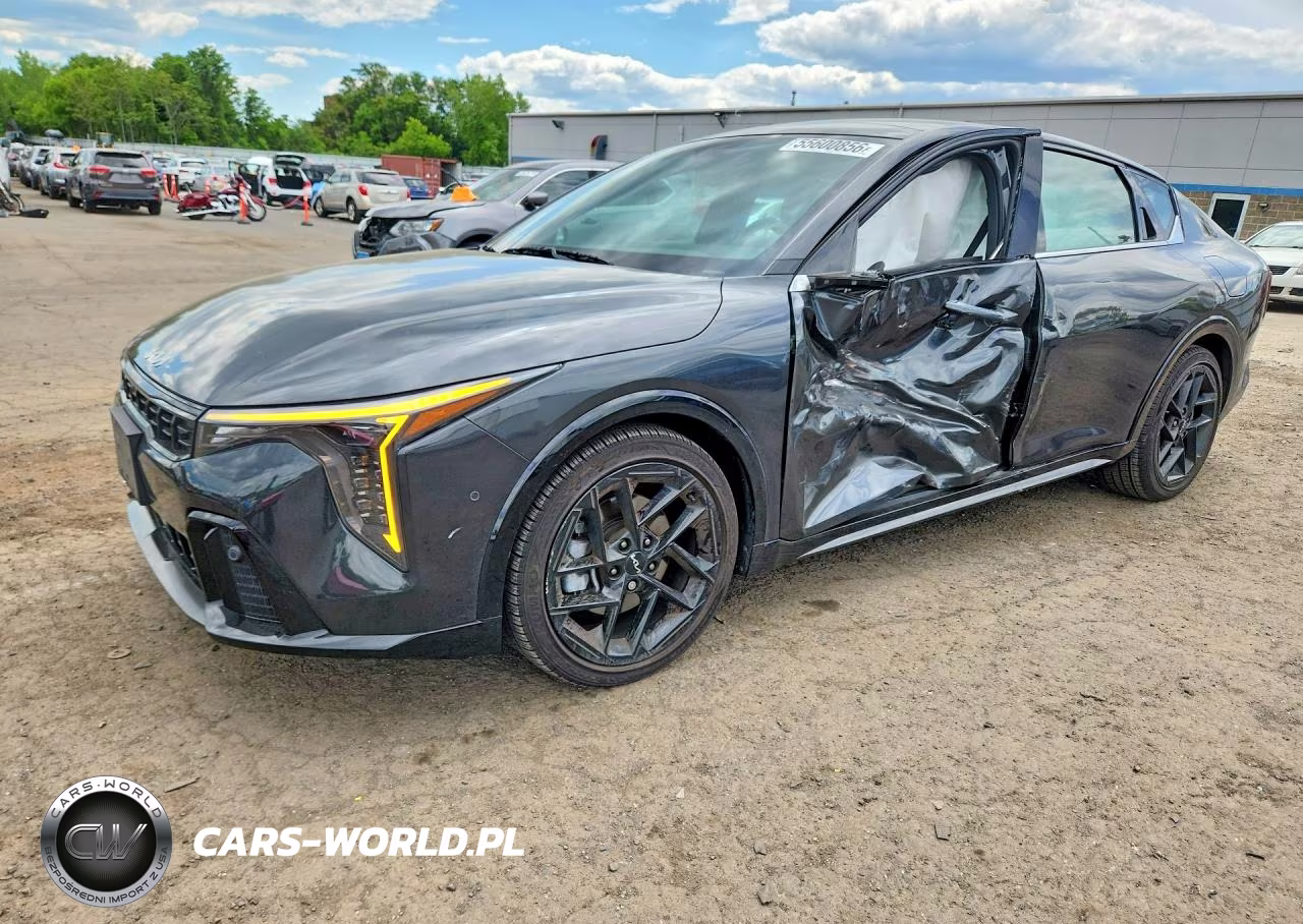 2025 Kia K4 Gt-Line Turbo