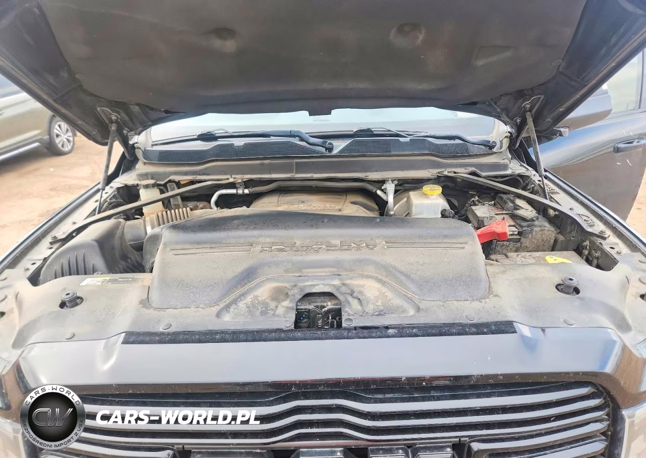 2019 Ram 2500 VIN:3C6UR5FJ8KG615907 - 11